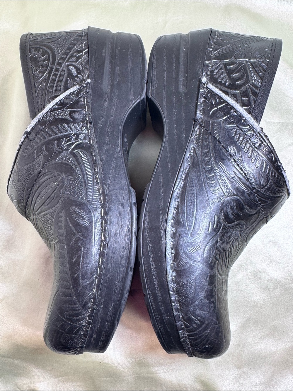 Dansko Professional Embossed Leather Clogs Comfort Shoes Size 36 US 5.5-6 Womens - Picture 6 of 8